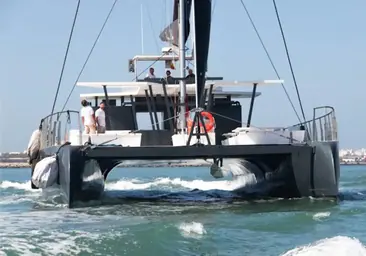 El grupo Albarco anuncia su apertura en Cádiz con su nuevo catamarán 'Pura Vida'
