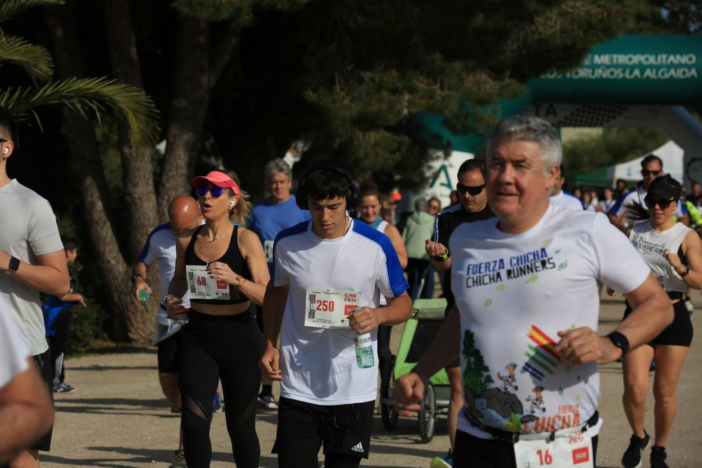 Fotos: Así ha sido la carrera solidaria &#039;Corre por una causa&#039; en El Puerto