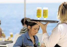 El Grupo DeLuna Hotels mantiene su idea de abrir un 'Beach Club' en la playa Victoria de Cádiz