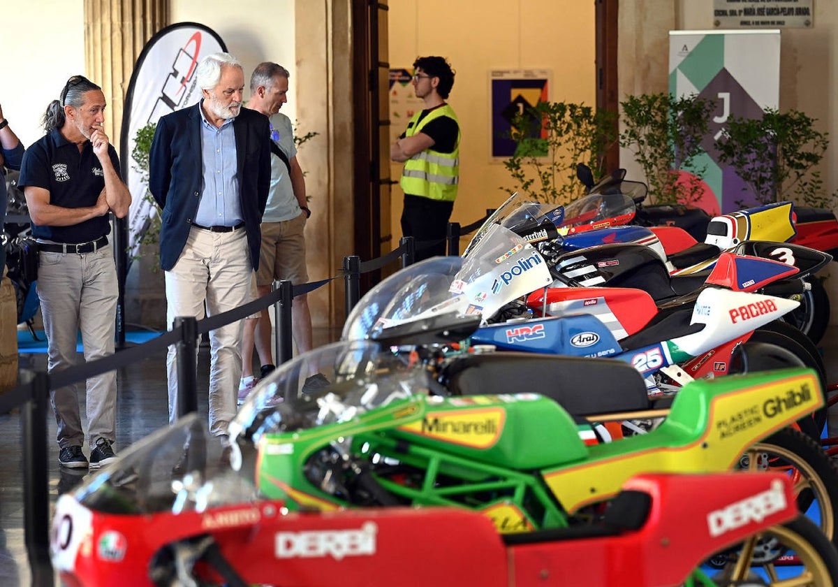 La exposición de motos de Los Claustros abre la programación de actividades del Gran Premio en Jerez