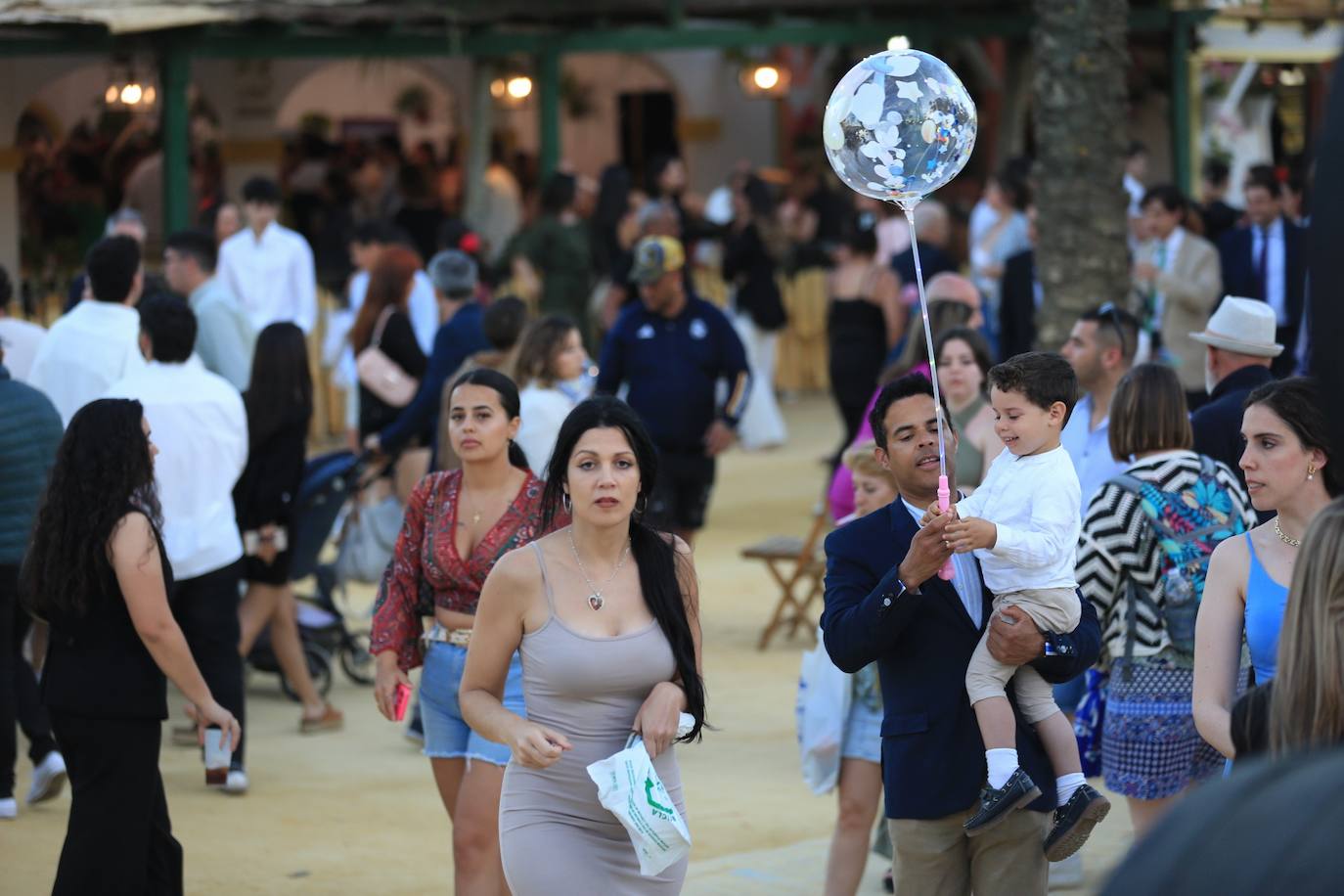 Fotos: Gran ambiente en la apertura de la Feria del Caballo