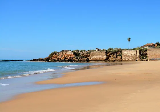 Playa de El Aculadero, lugar que será habilitado como playa canina