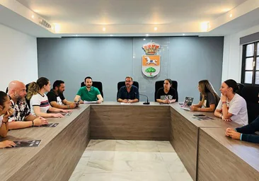El Pleno de Puerto Serrano declara al pueblo Municipio Antiacoso Escolar
