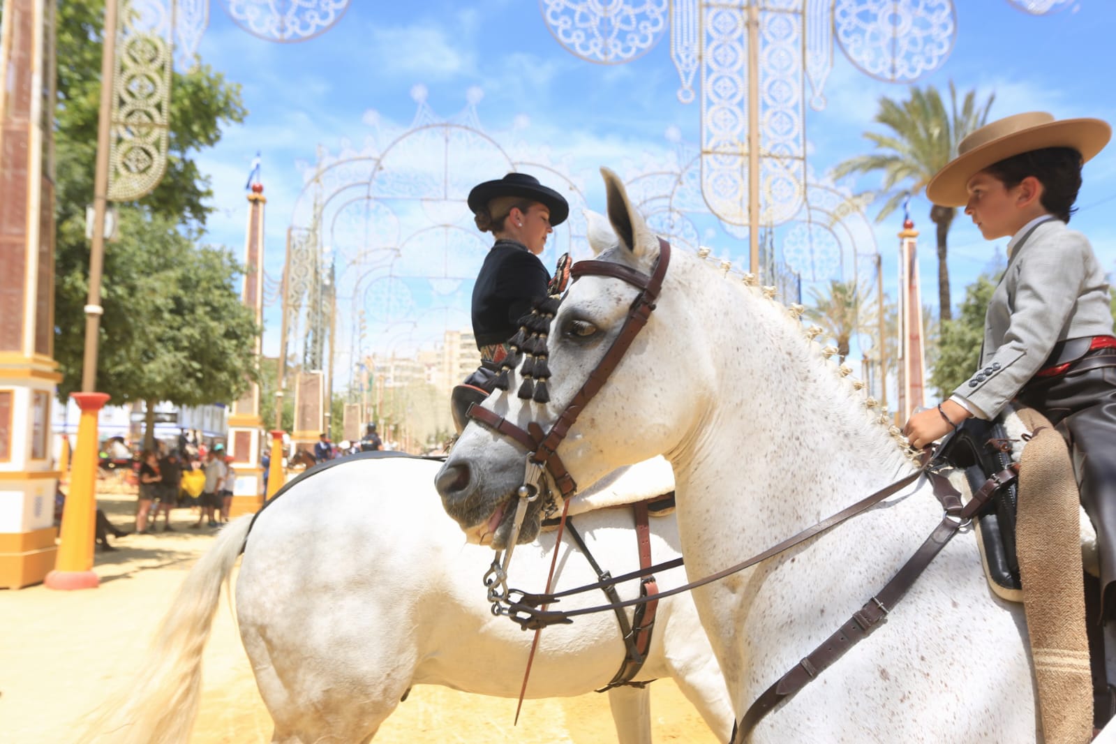 Fotos: Ambiente del jueves de Feria en Jerez