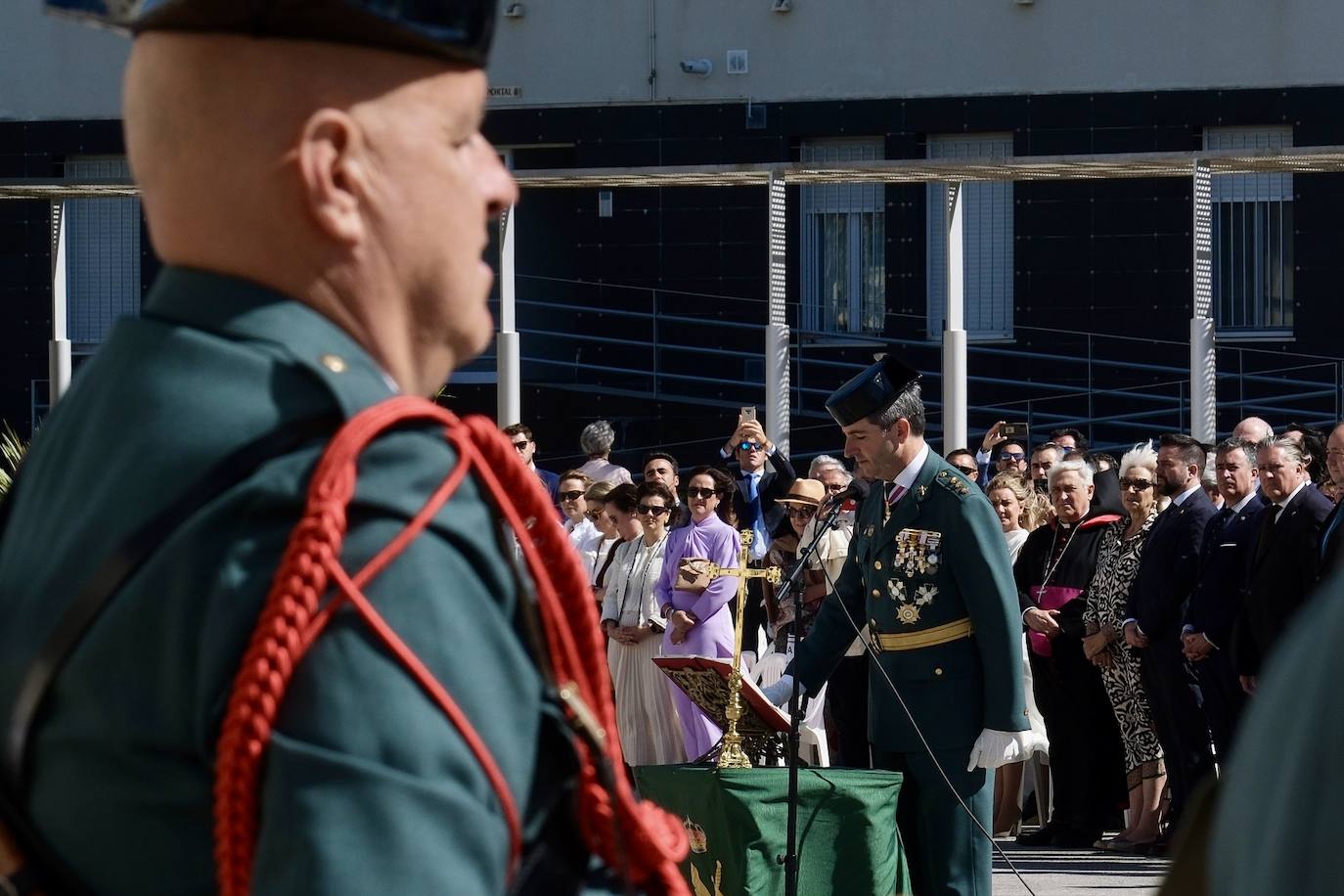 Fotos: Así ha sido la toma de posesión del nuevo jefe de la Comandancia, el coronel Luis Martín Velasco