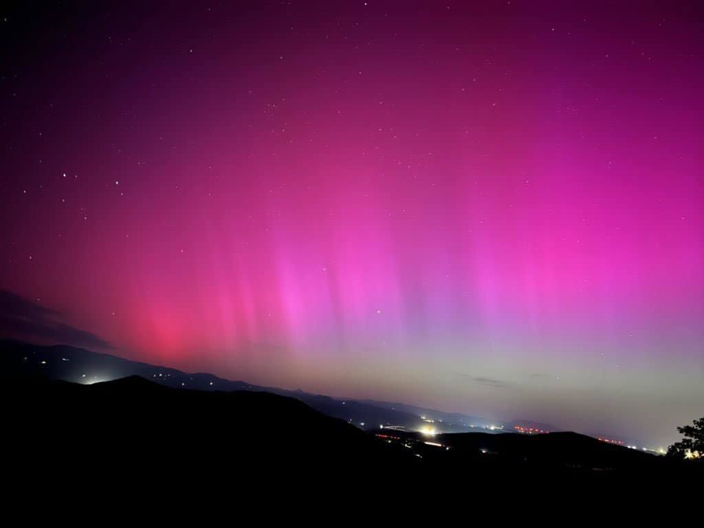 Imágenes históricas: Cádiz y medio mundo disfrutan de las famosas auroras boreales