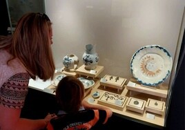 El Museo Arqueológico de Jerez celebra su Día Internacional con nuevos hallazgos sobre cerámica y exposición de taller de pintura