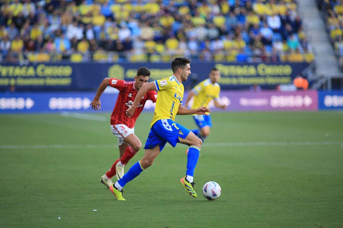 Fotos: Las imágenes del partido Cádiz CF-Las Palmas en Carranza