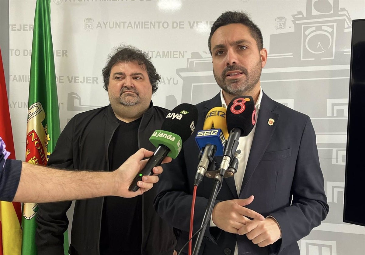 El alcalde de Vejer pide una reunión urgente con la Junta para abordar el aumento de caudal de agua