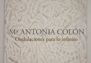 Mª Antonia Colón inaugura en San Fernando la exposición 'Ondulaciones para lo infinito'