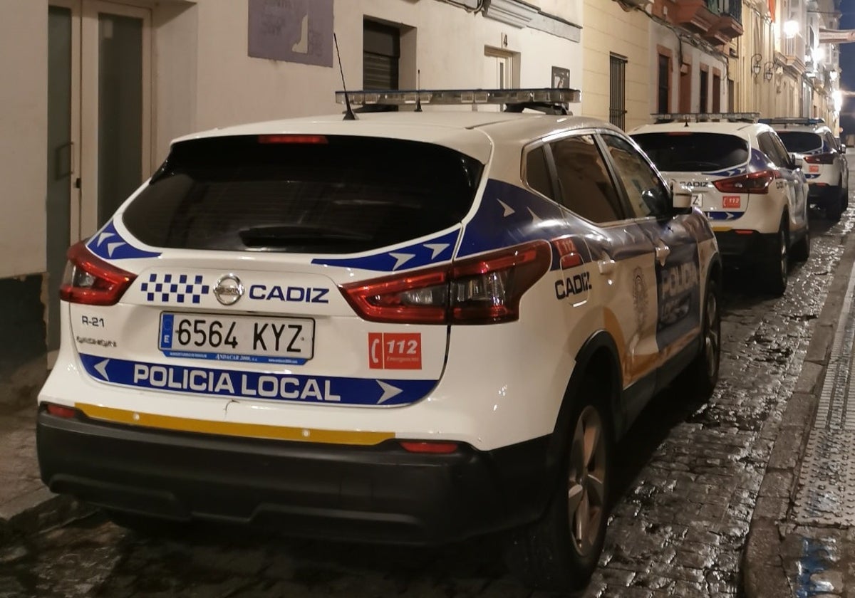 Coches de la Policía Local de Cádiz