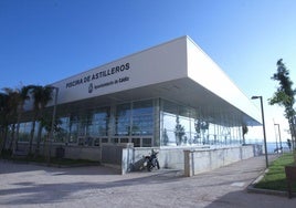 Adjudicadas las obras de mejora del polideportivo El Náutico y la piscina de Astilleros de Cádiz