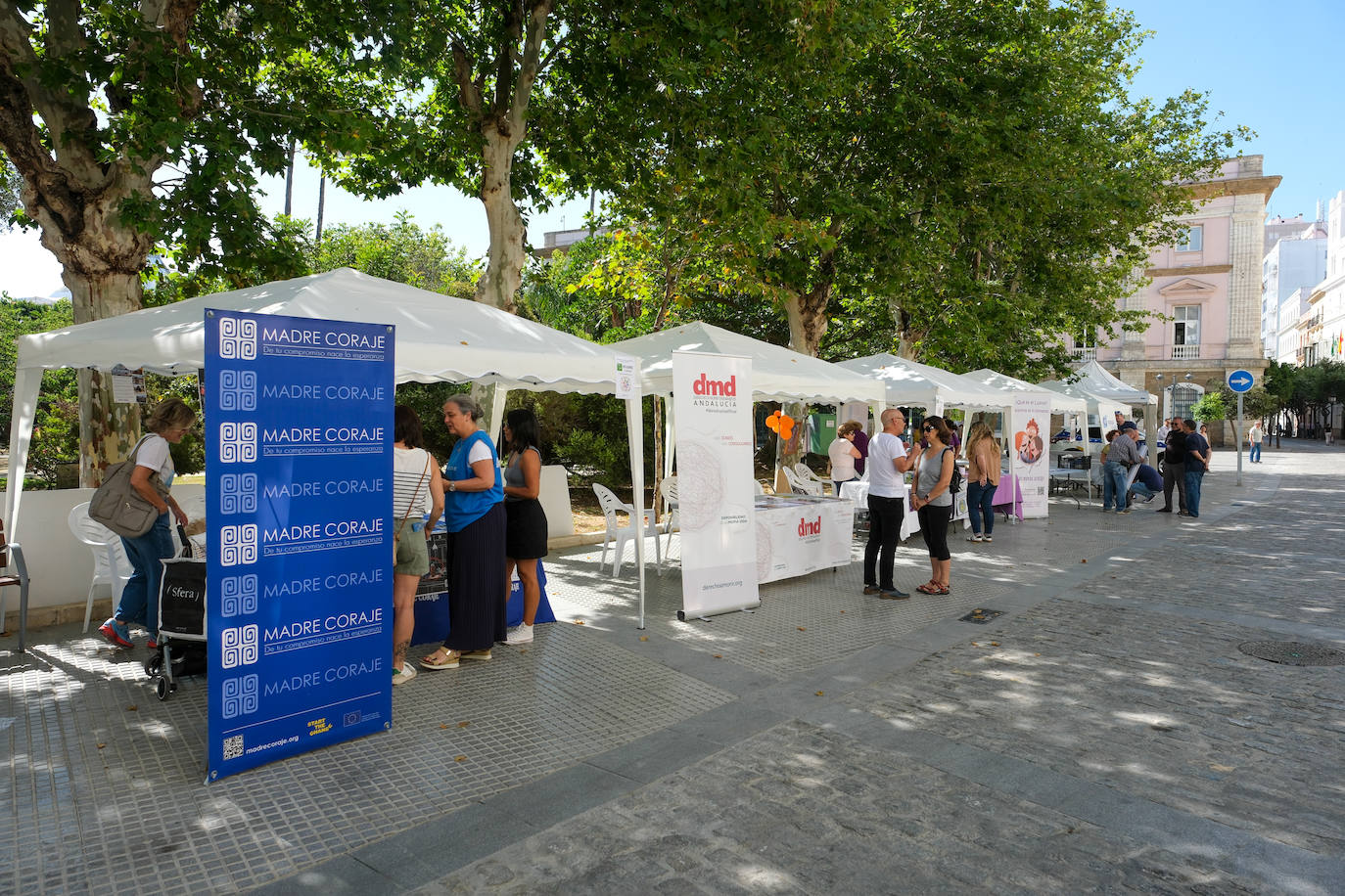 Fotos: Las imágenes de la Feria de Promoción de la Salud y Bienestar de Cádiz