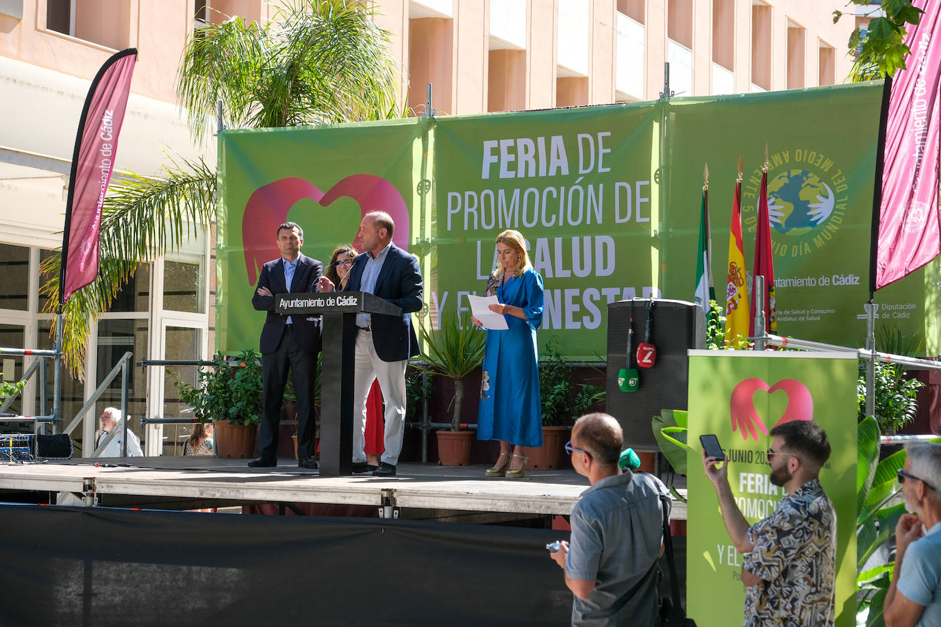 Fotos: Las imágenes de la Feria de Promoción de la Salud y Bienestar de Cádiz