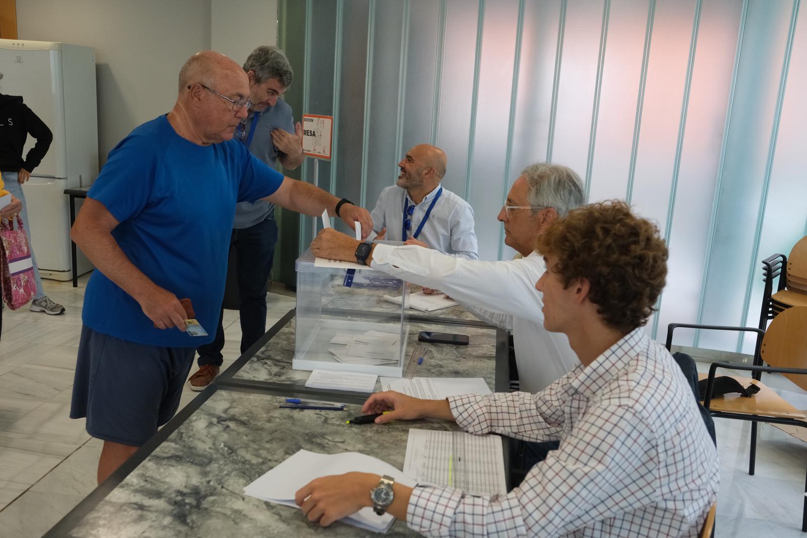 Fotos: Cádiz comienza a votar