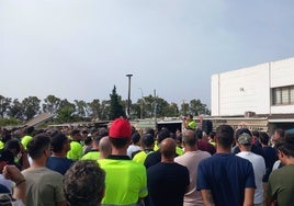 Trabajadores de Acerinox y dirección de la empresa vuelven a reunirse este lunes