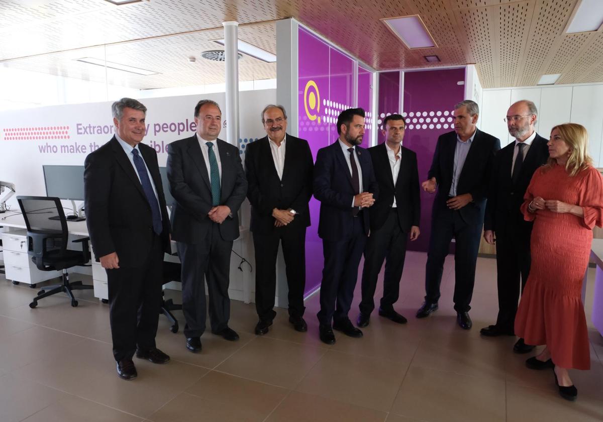 La empresa tecnológica Quest Global oficializa su llegada a la Zona Franca de Cádiz.