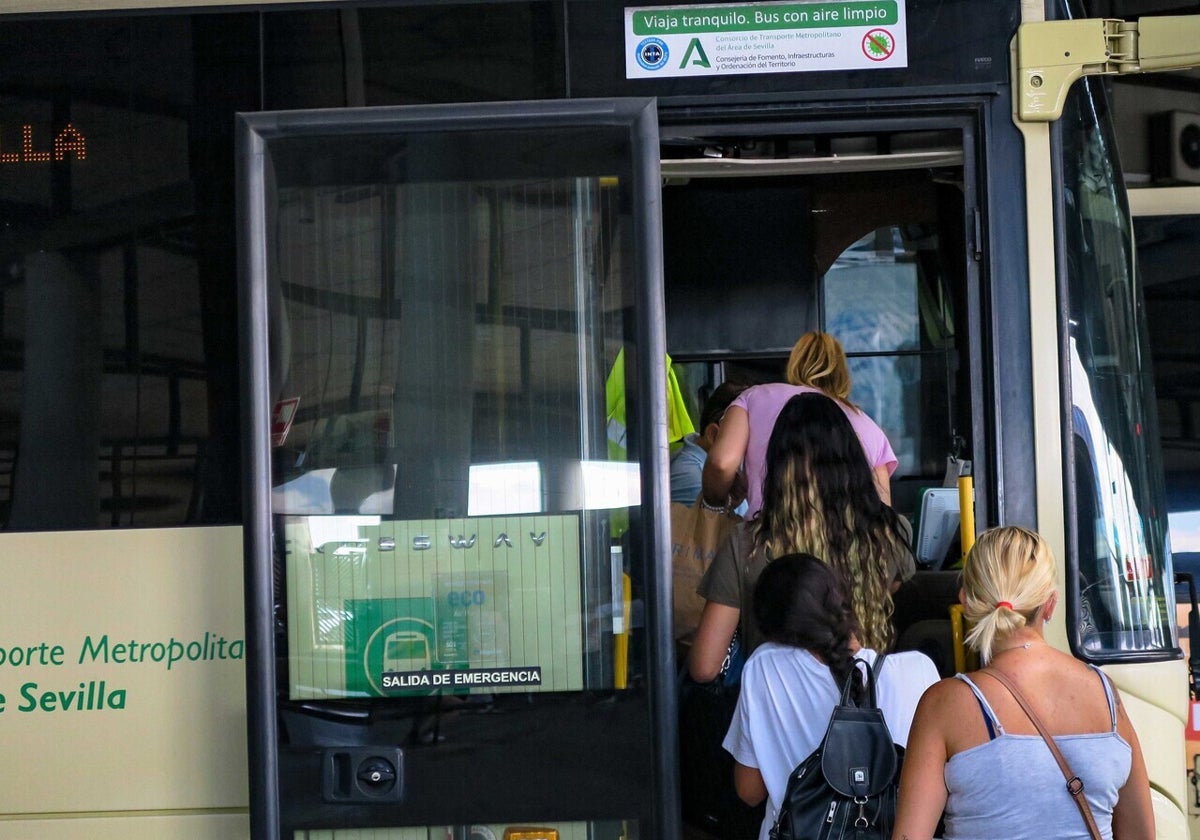 Los usuarios ya podrán conocer en tiempo real la llegada de los autobuses