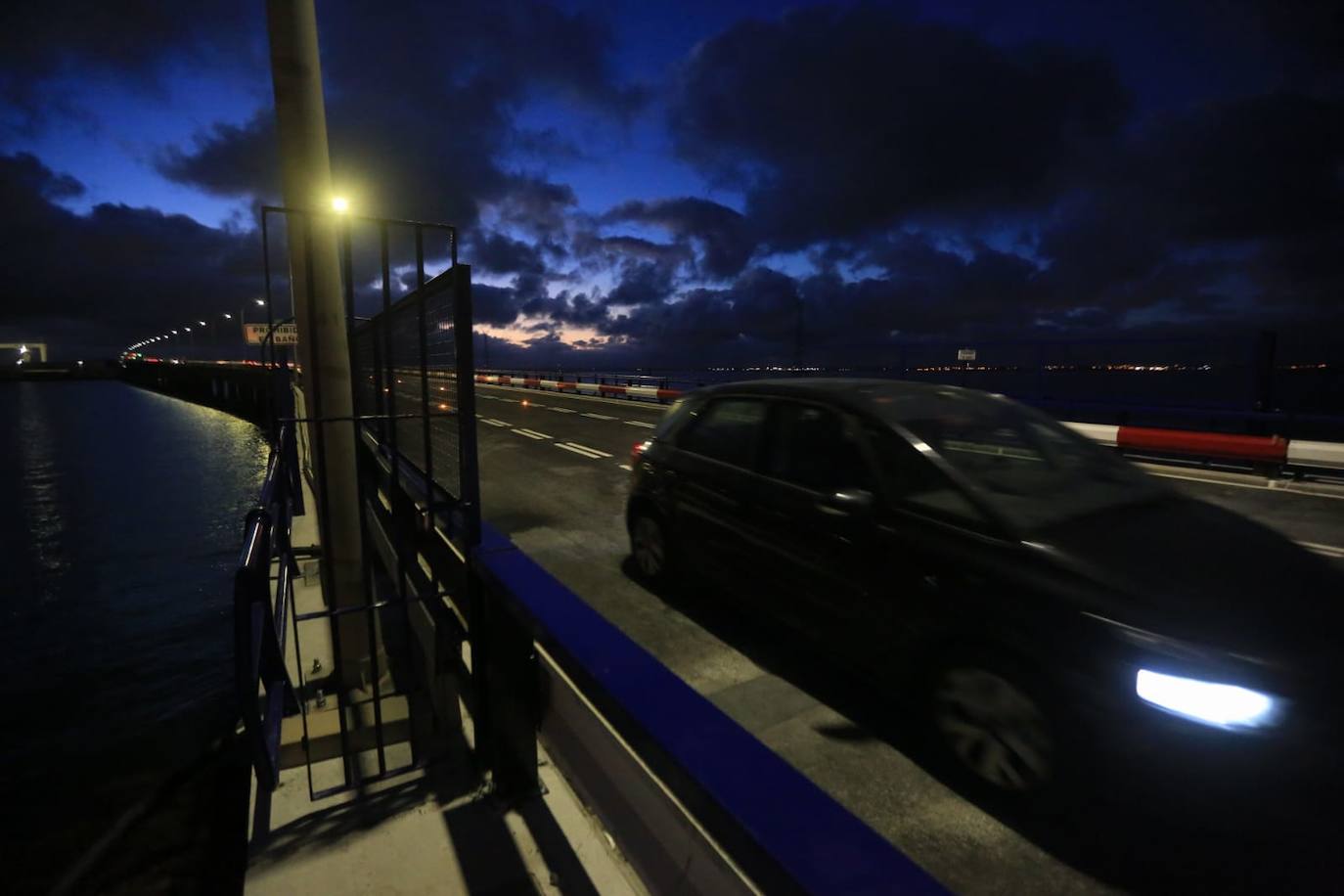 Fotos: El puente Carranza de Cádiz ya está abierto al tráfico