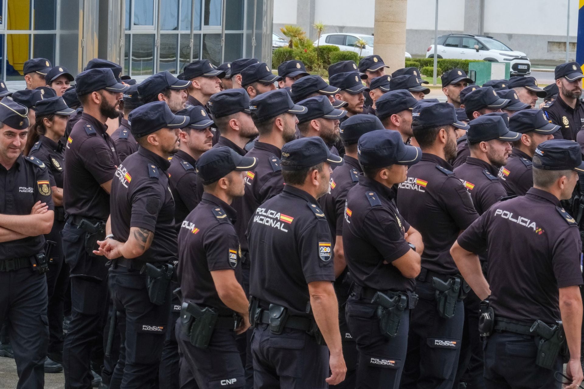 Fotos: acto en conmemoración del Día de las víctimas del terrorismo en la Policía Nacional