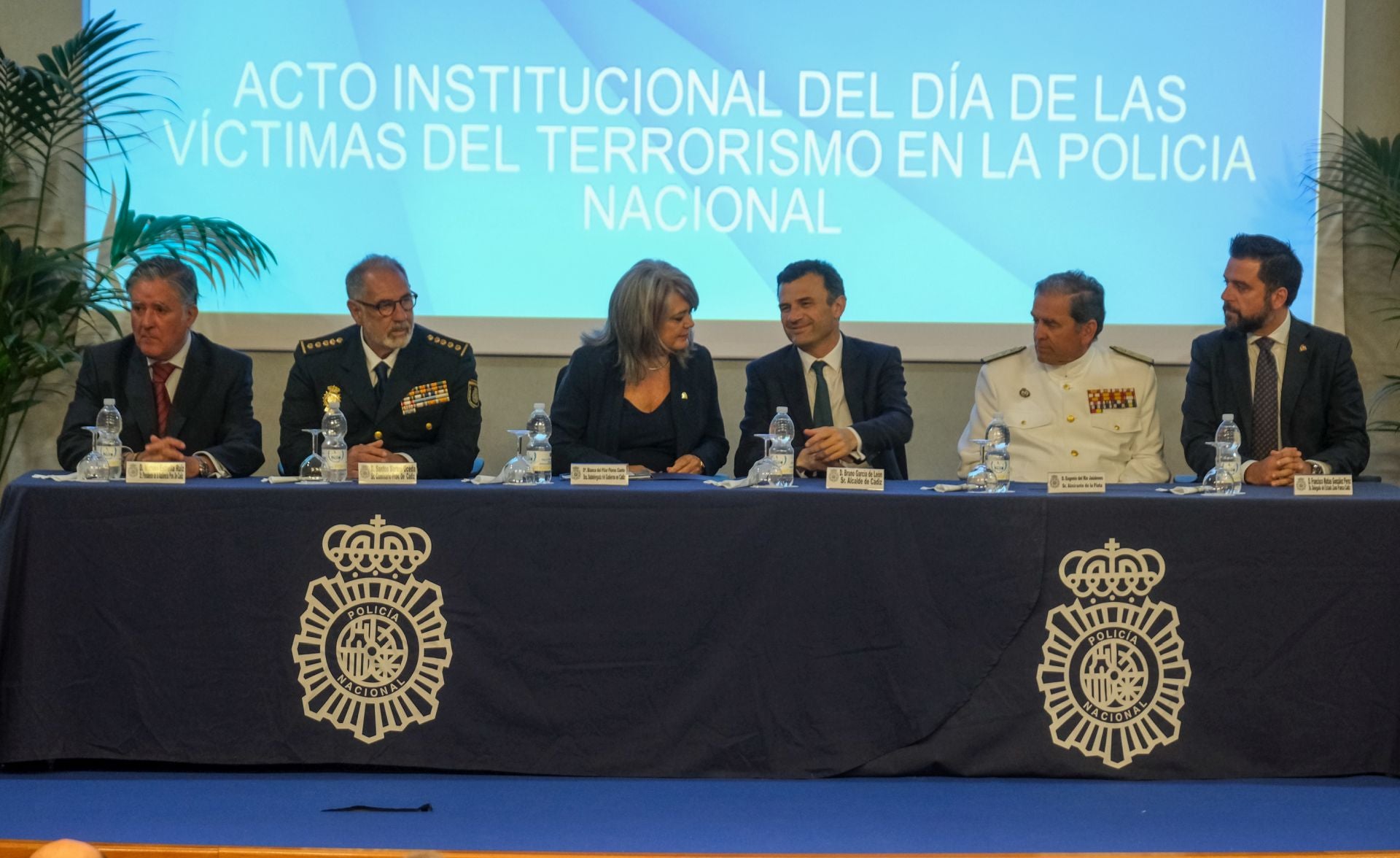 Fotos: acto en conmemoración del Día de las víctimas del terrorismo en la Policía Nacional