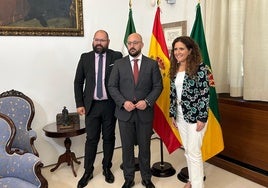 Germán Beardo recibe a la Secretaria General de Fondos Europeos en el Ayuntamiento