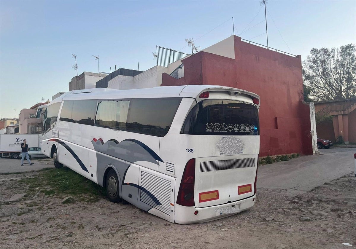 Autobús accidentado en Algeciras.