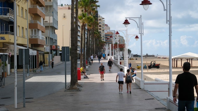 «Los días de invierno entre semana no pasan por aquí ni los fantasmas»