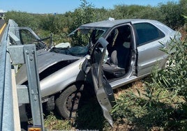 Hospitalizadas dos personas tras un aparatoso accidente en la carretera que une Cádiz y San Fernando