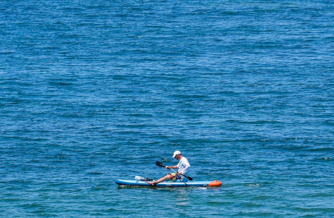 Fotos: Cádiz disfruta de su primer fin de semana de verano