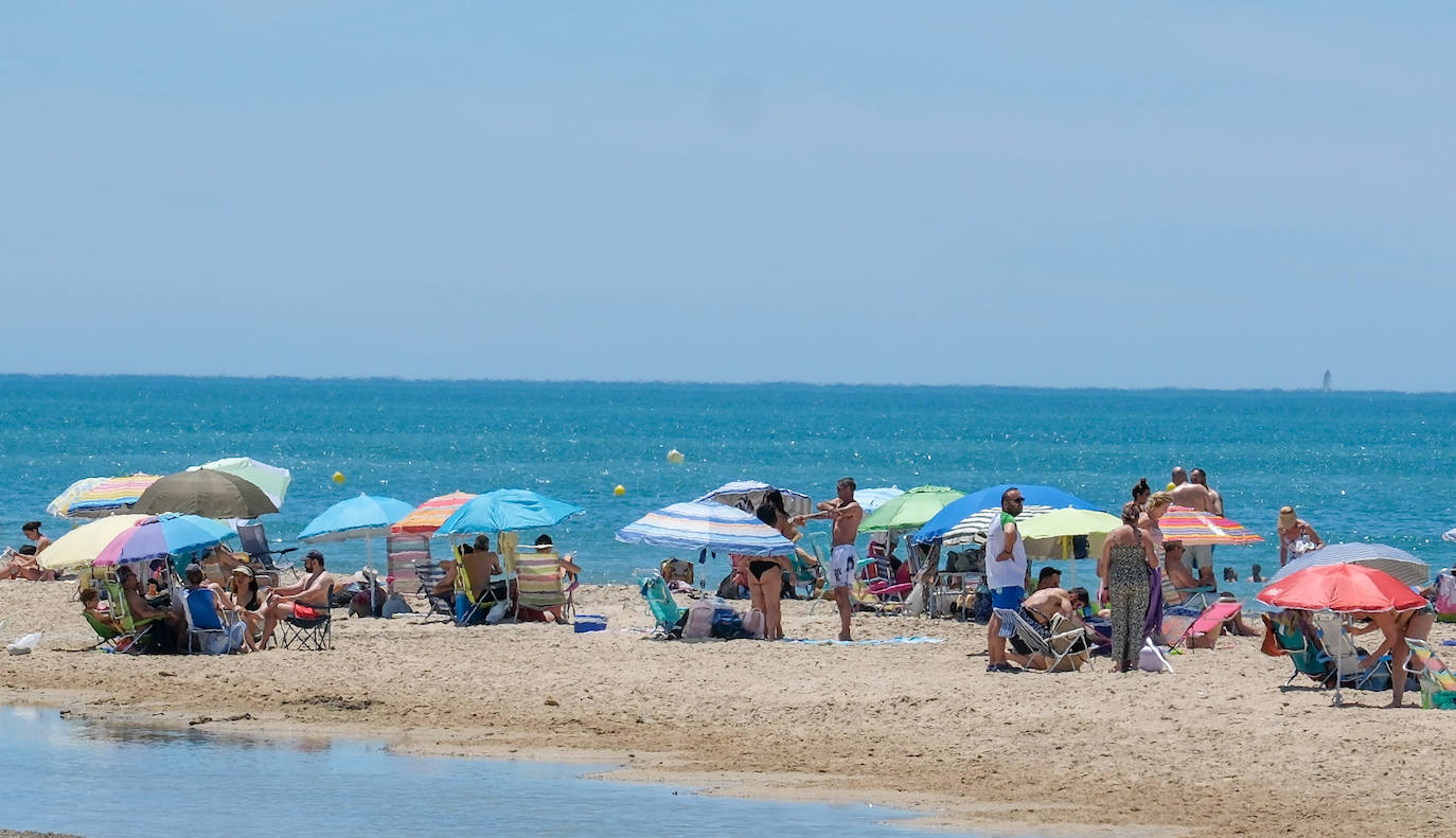 Fotos: Cádiz disfruta de su primer fin de semana de verano