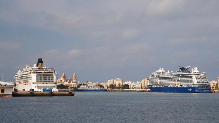 El Puerto de Cádiz mantendrá las tasas portuarias en 2025