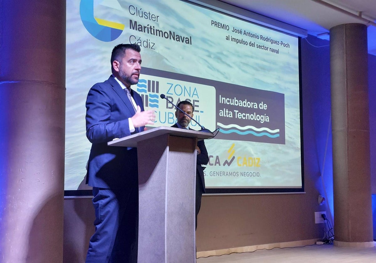 El Clúster Marítimo de Cádiz reconoce con un premio la innovación en el sector marítimo de Incubazul