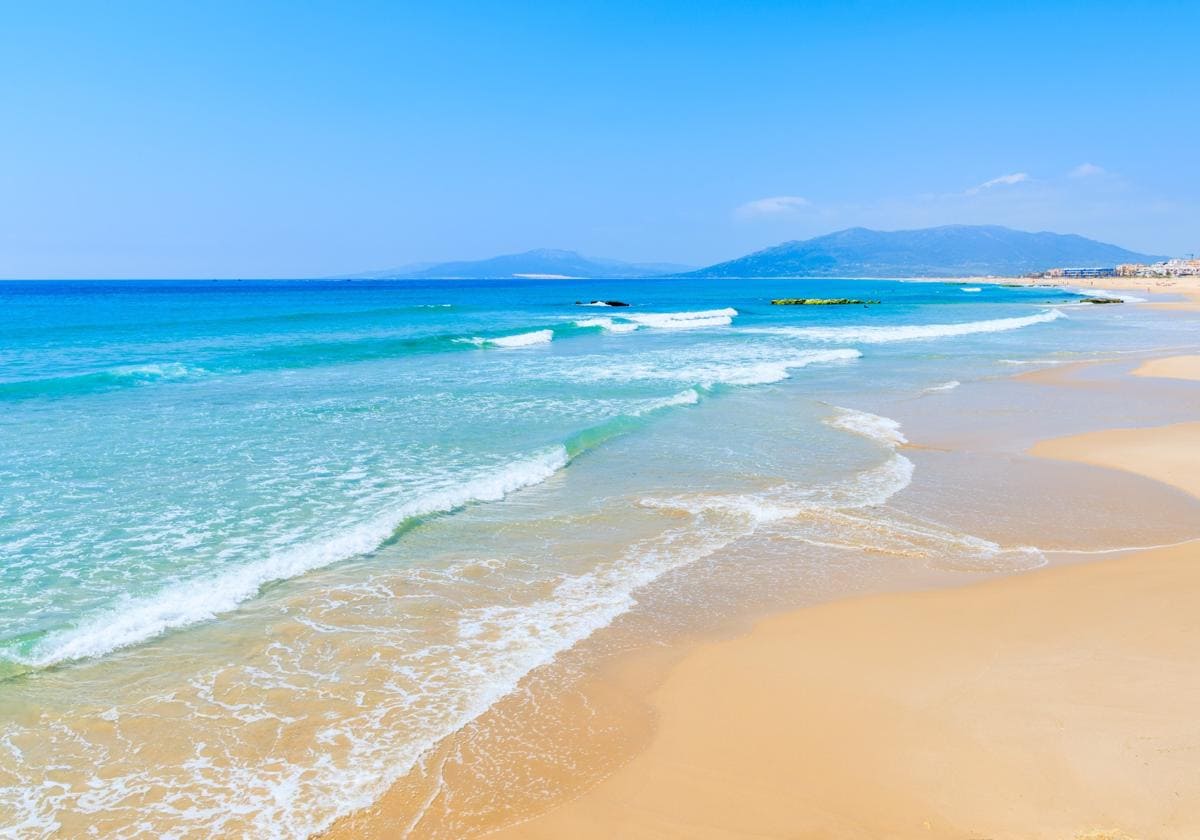 Cuál es la playa más caliente de la provincia de Cádiz?