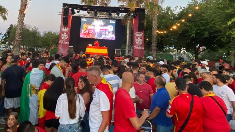 Vídeo: Así han vibrado los gaditanos con el partido de España en la final de la Eurocopa 2024