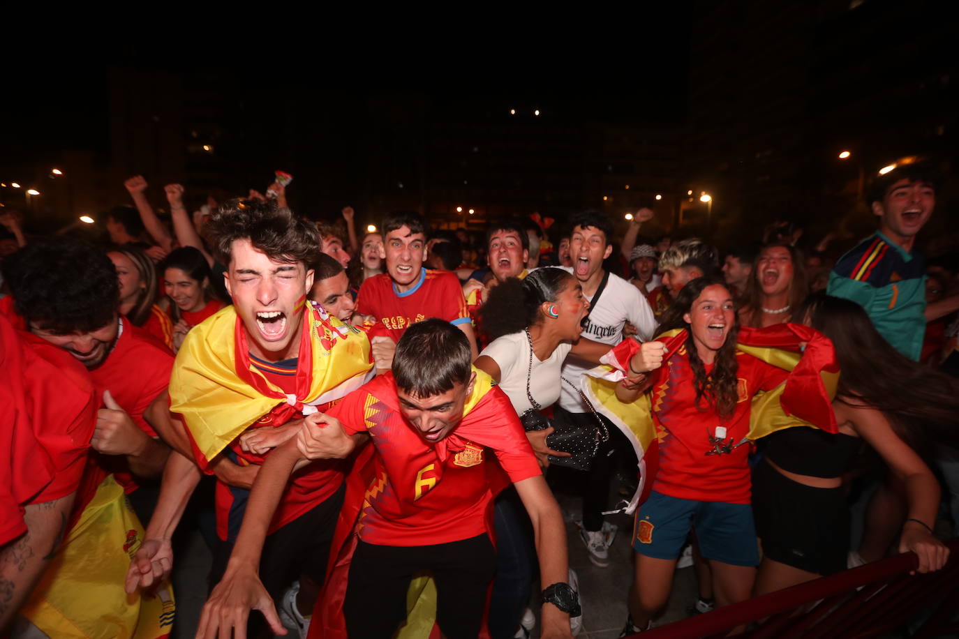 Fotos: Cádiz y La Roja, un solo corazón en la final de la Eurocopa 2024