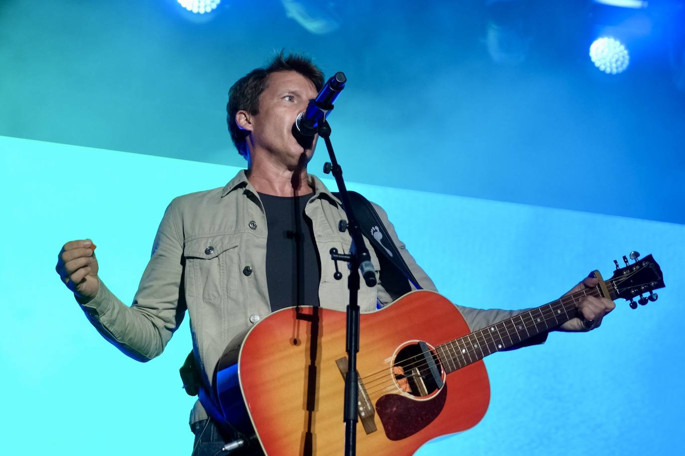 Fotos: James Blunt conquista Sancti Petri