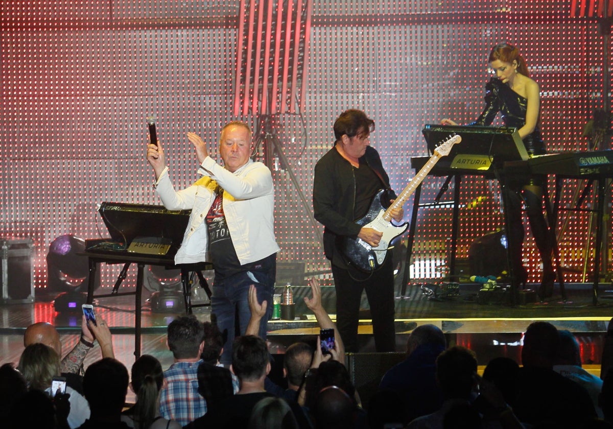 Simple Minds en uno de sus conciertos