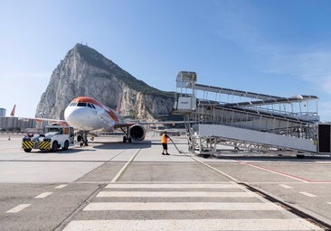 Detonan de manera «controlada» un equipamiento desatendido en el Aeropuerto de Gibraltar