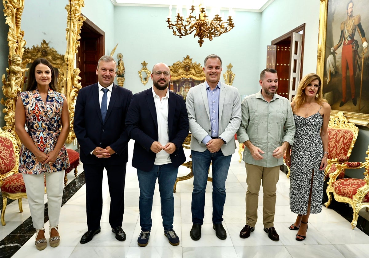 Representantes de Cádiz-Port este miércoles en la Diputación