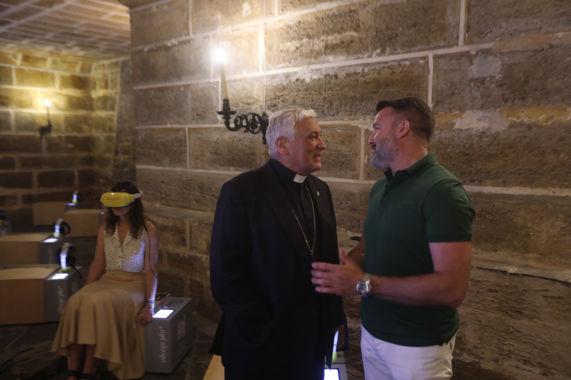 Fotos: gran expectación para la nueva experiencia inmersiva en la Catedral de Cádiz