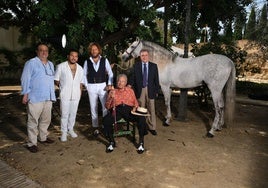 Manuel Morao protagoniza una sesión fotográfica del proyecto 'Esencia' de la Yeguada La Cartuja