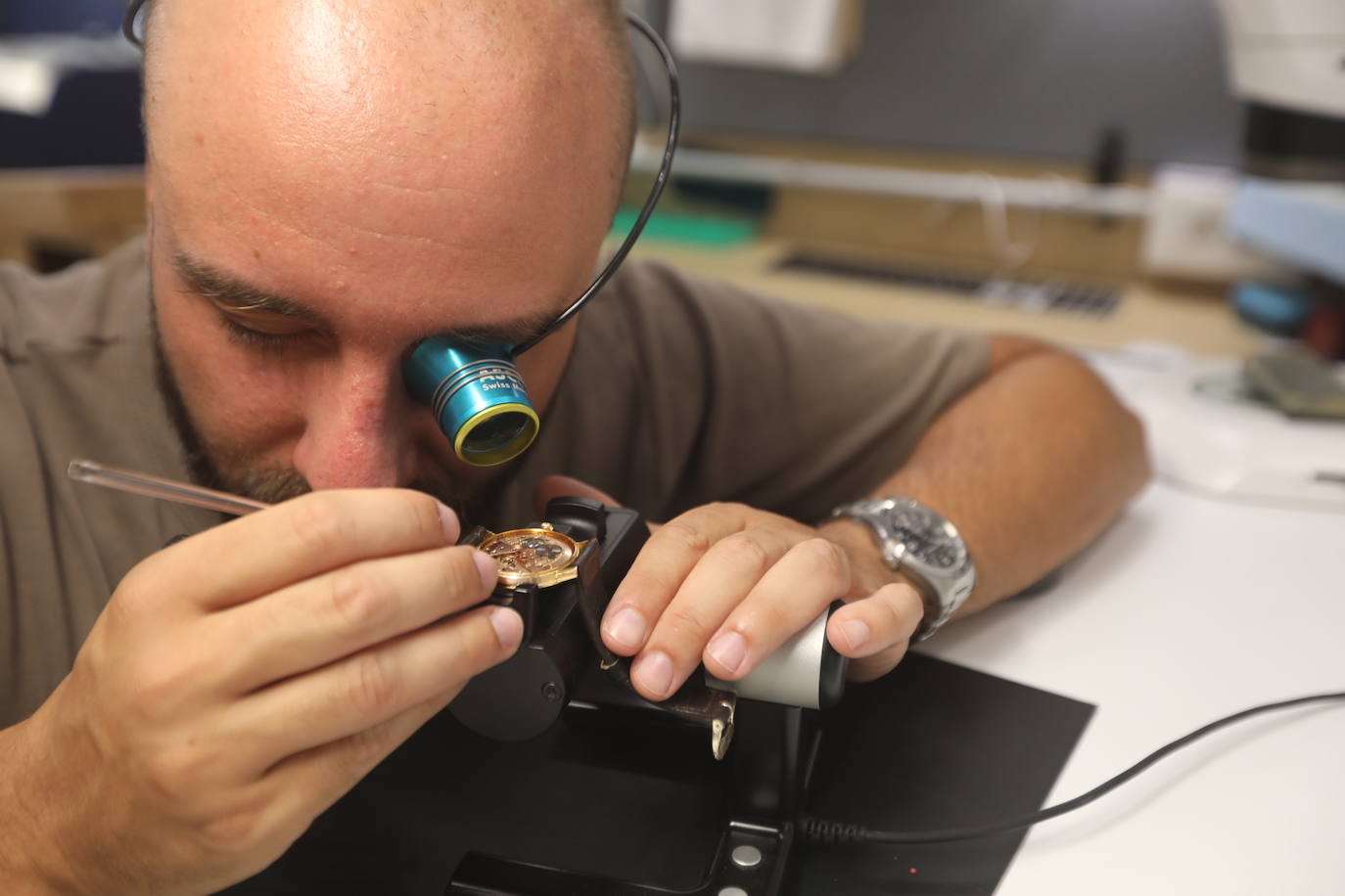 Fotos: El trabajo de un maestro artesano del reloj