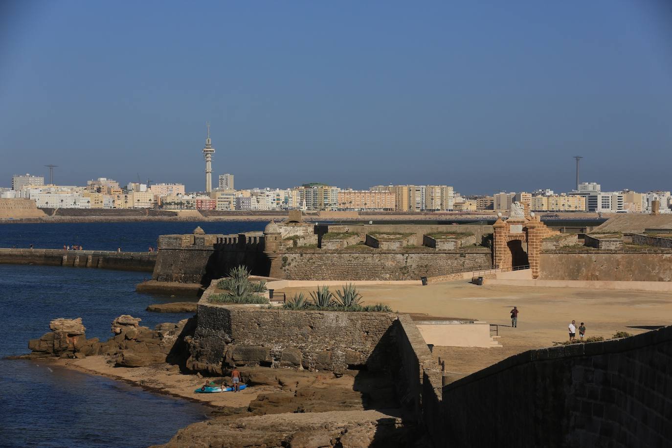 Fotos: El castillo de San Sebastián abre sus puertas a las visitas