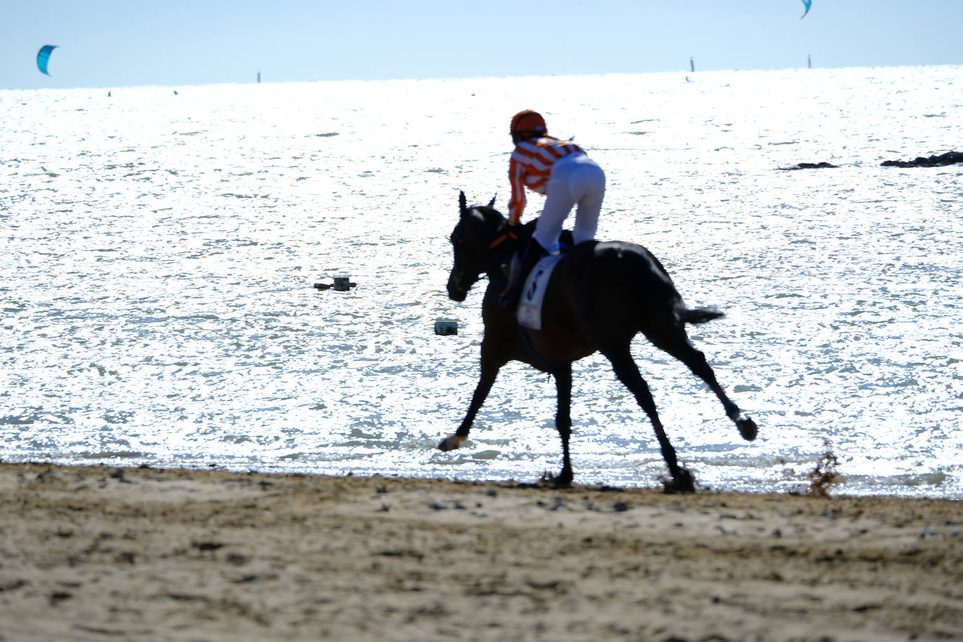 Fotos: Brillante doblete de Jaime Gelabert en las carreras de caballos de Sanlúcar