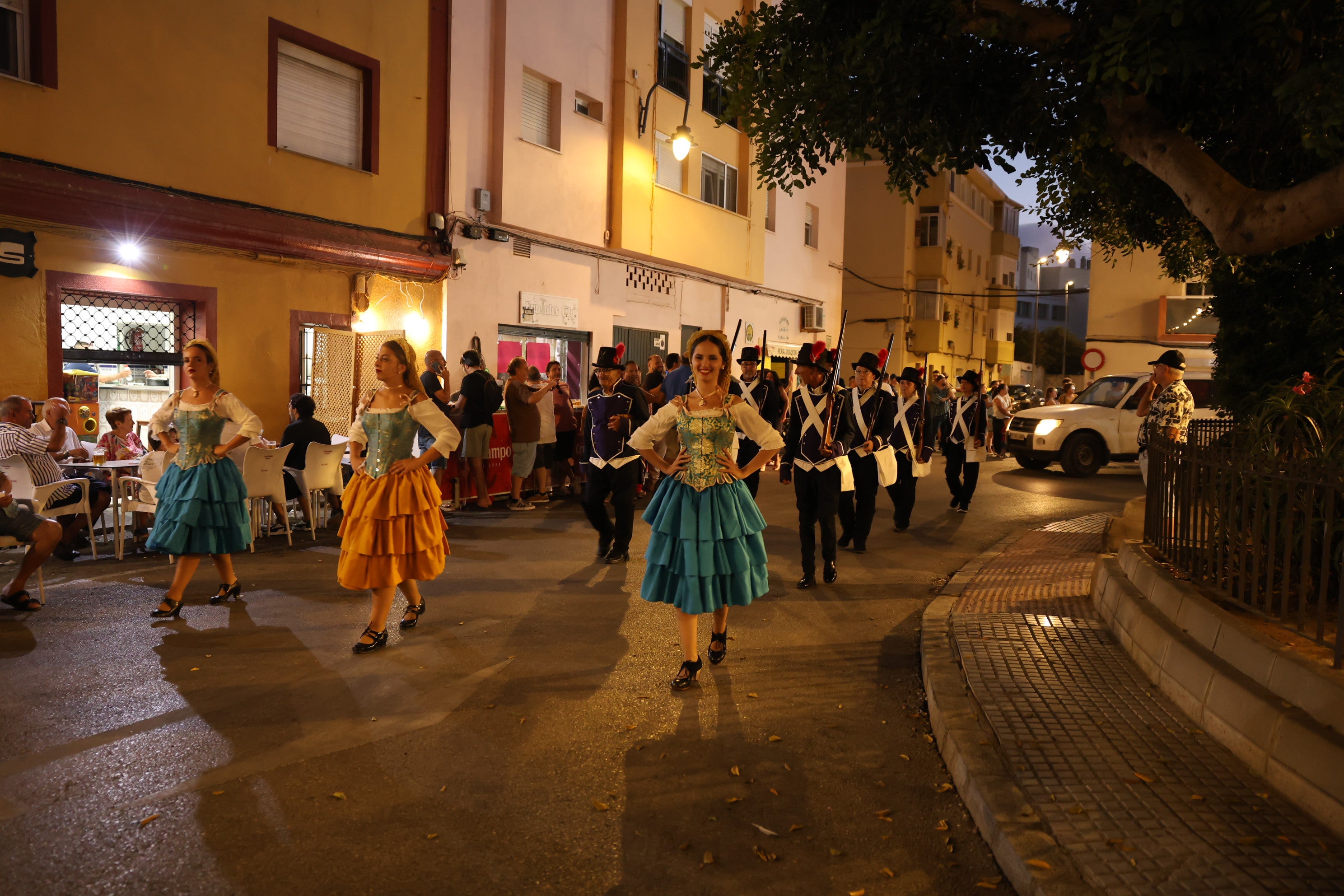 Fotos: Pregón y fiesta de los Cañonazos en Puntales 2024