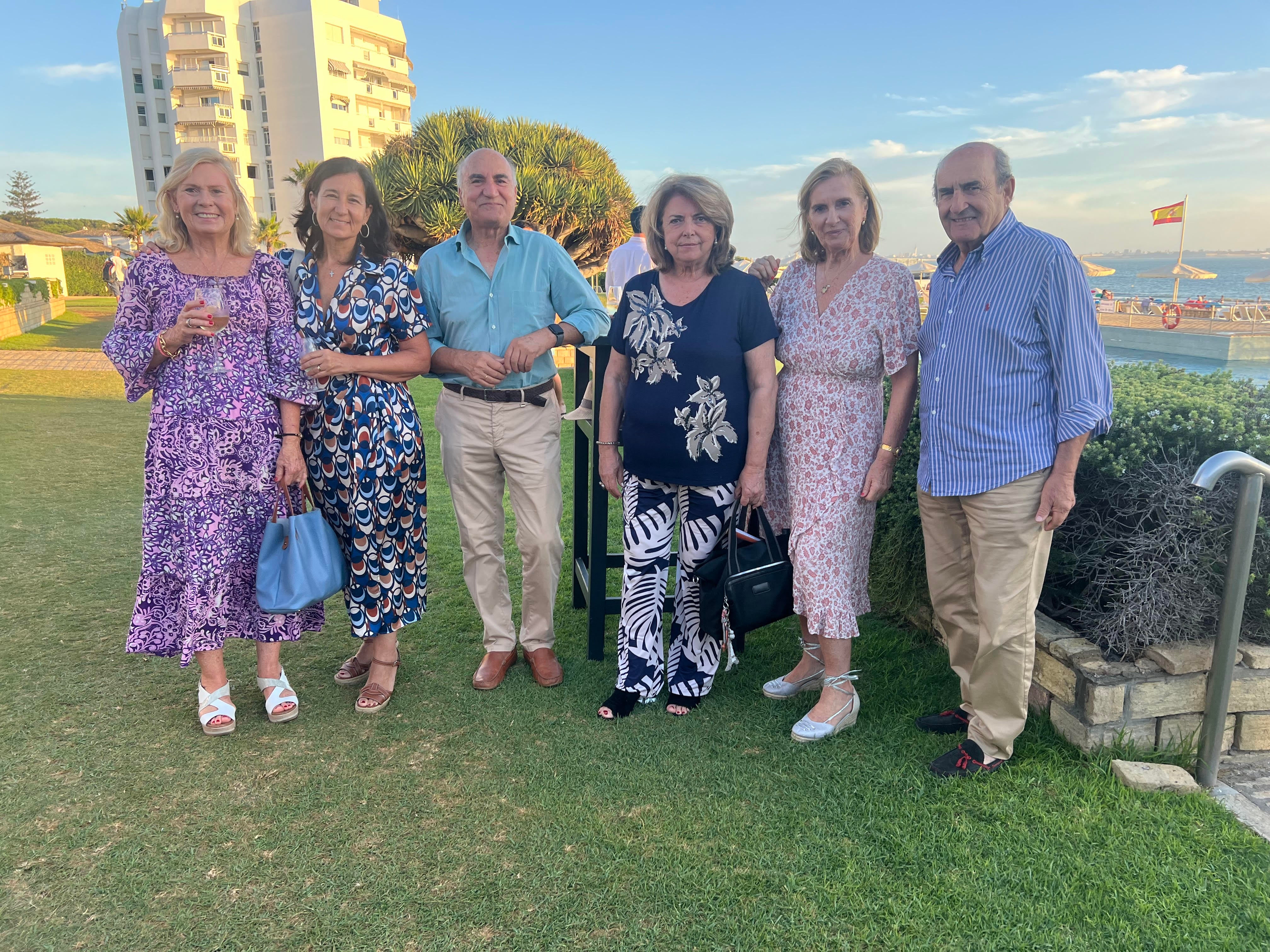 Rosario Pastor, Elisa Montes, Ángel Moreno, Carmen Luque, Isabel Osborne y José Ignacio Enriquez