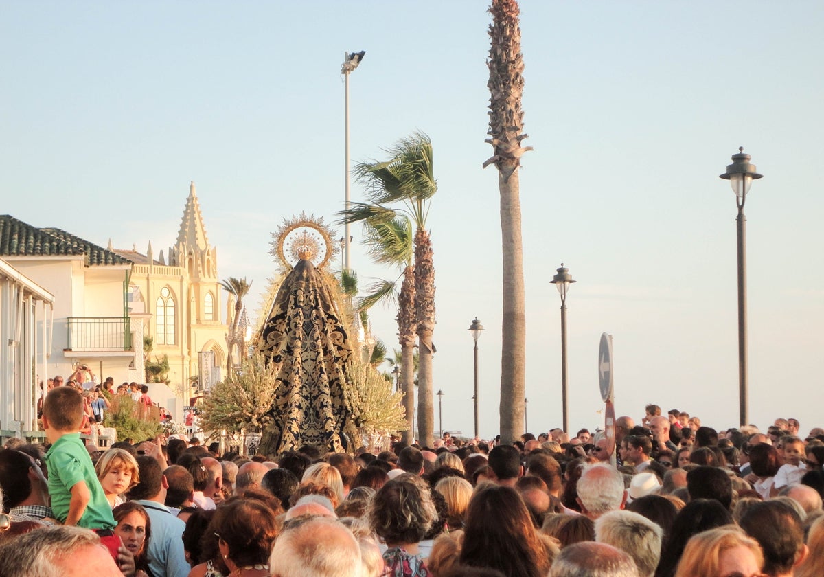 Procesión de la Virgen de Regla de Chipiona.