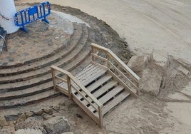 El Ayuntamiento de Cádiz aprieta fuerte en el pulso que mantiene con la escalera de caracol de Santa María del Mar