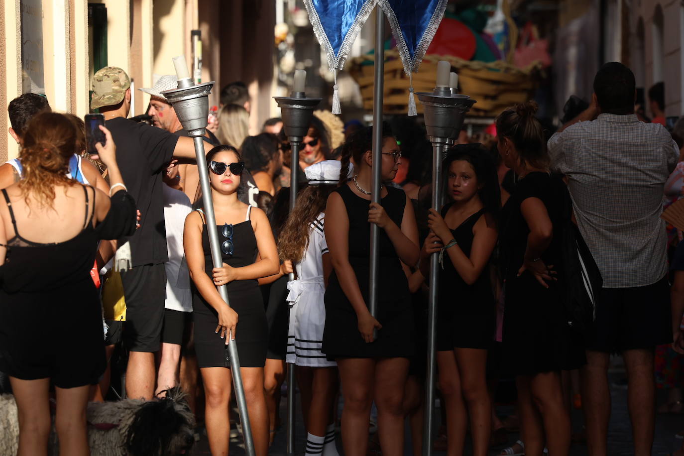 Fotos: Cádiz derrocha arte con su tradicional Entierro de la Caballa